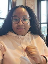UO review photo