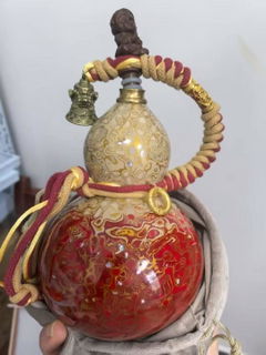 Monkey King Daqi Lacquered Hand Painted Fulu Bottle