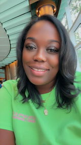 Roshandra Williams review photo