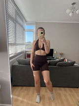 Leah review photo