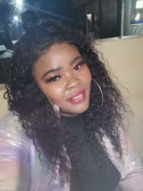 Fezeka Mokhoathi review photo