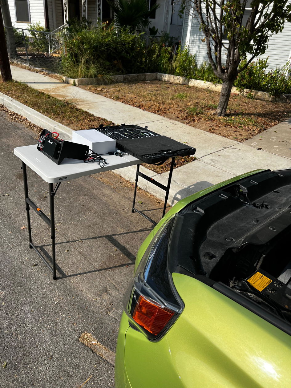YP1 8-Button Auxiliary Power Kit | Yota Xpedition