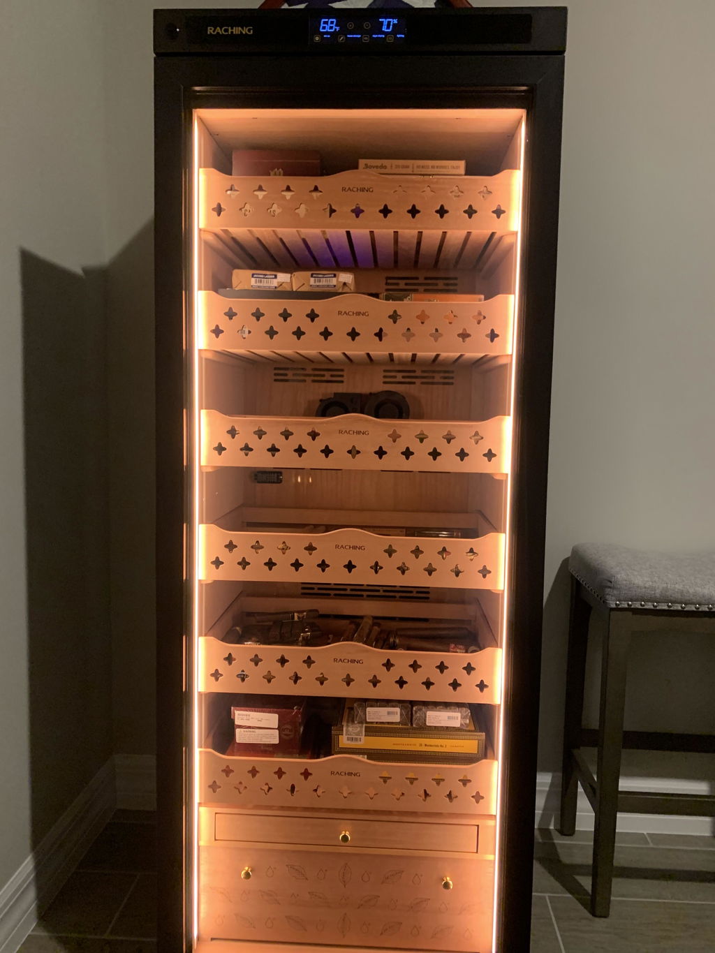 Raching MON2800A Precision Climate Controlled Humidor | 1300 Cigars