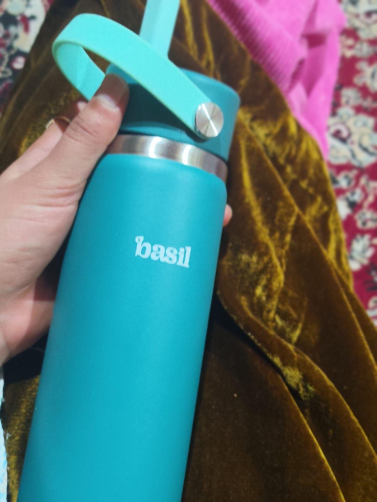 Asma Bhat review photo