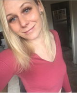 Leanne review photo