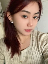 Momo Leong review photo