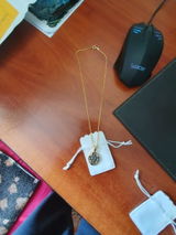 Anonim review photo