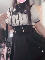 N. review photo