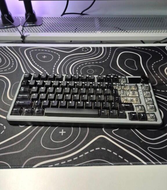 YUNZII B75 PRO MAX QMK/VIA Knob TFT Screen Wireless Mechanical Keyboard