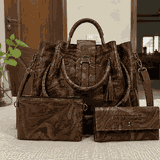 Anum Khan review photo