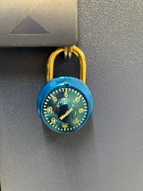 Farah review photo