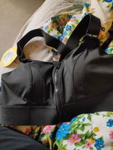Aruna review photo
