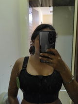Shruti review photo