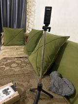 Farah review photo