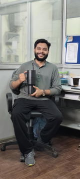 Kapil review photo