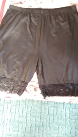 L. review photo