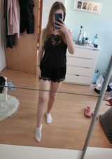 S. review photo