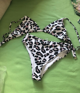 S. review photo