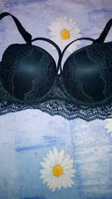 J. review photo