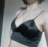 L. review photo
