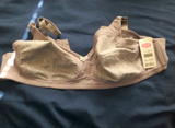 M. review photo