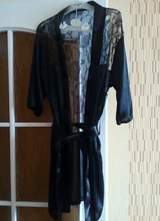 H. review photo