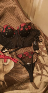 J. review photo