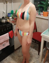 E. review photo