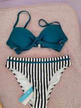L. review photo