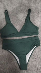 D. review photo