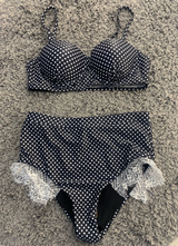 C. review photo