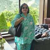 Neha Batra review photo