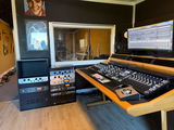 Arjold review photo