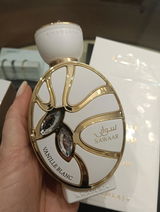Lucia Lalinga review photo