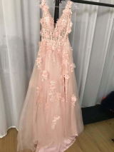 Octavia Hearst review photo