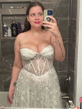 Nicole Smith review photo