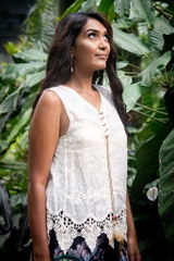 Lilly Asche review photo