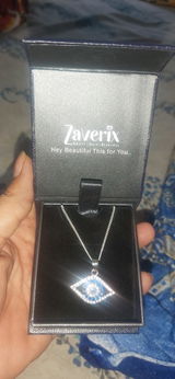 Swati jadhav review photo