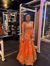 Ritika Singh review photo