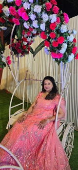 Vishakha Srivastava review photo
