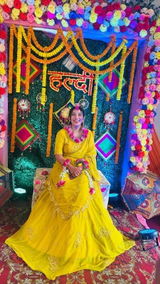 Simran Shah review photo