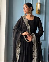 Krishna Kumari review photo