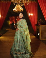 surbhi review photo