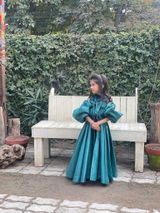 Namra Sohail review photo