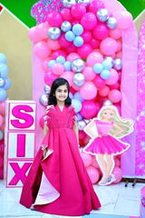M.R. review photo