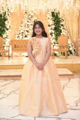 Laraib harris review photo