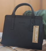 Madiha.k review photo
