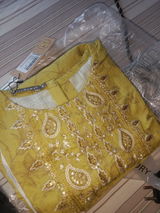 Iqra Younas review photo