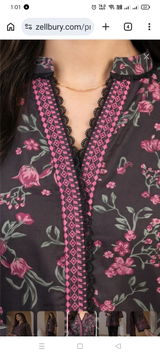 Aisha Karamat review photo