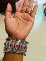 neha gupta review photo